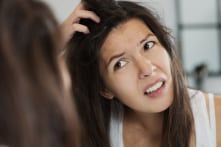 Tình trạng tóc nói gì về sức khỏe của bạn?