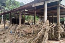 Huyện nghèo Nam Giang (Quảng Nam): Thủy điện xả lũ, dân lại trắng tay