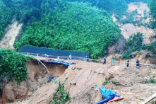 64 người chết và mất tích do mưa lũ tại các tỉnh miền Trung và Tây Nguyên