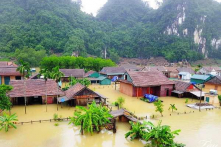 18 người chết trong mưa bão ở miền Trung Việt Nam