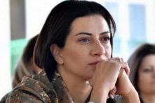 Phu nhân Thủ tướng Armenia tham gia huấn luyện, dẫn đầu đội quân nữ ra chiến trường