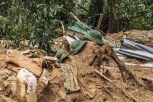 Đã tìm thấy 13 thi thể tại ngôi nhà bị sập ở Trạm kiểm lâm 67