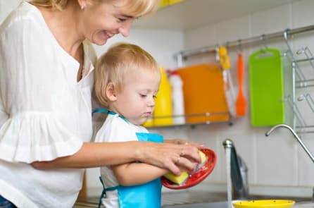 Mẹo dạy con để làm việc nhà không còn là “khổ cực”