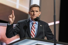 Tướng Flynn trở lại có thể là ác mộng của phe cánh tả gian lận