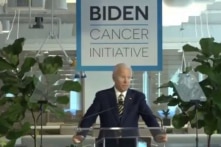 Tổ chức từ thiện ung thư của ông Biden chi triệu đô trả lương thay vì nghiên cứu