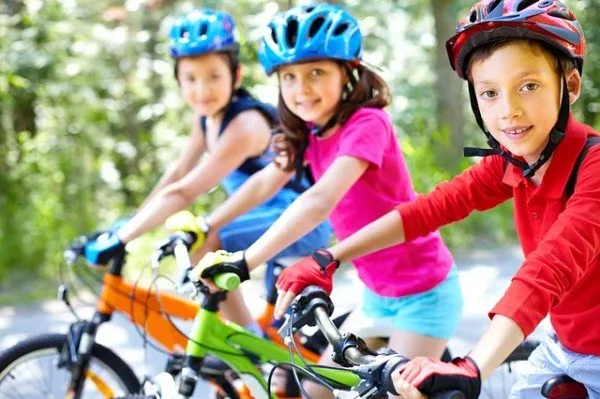 bike children 600x399 image