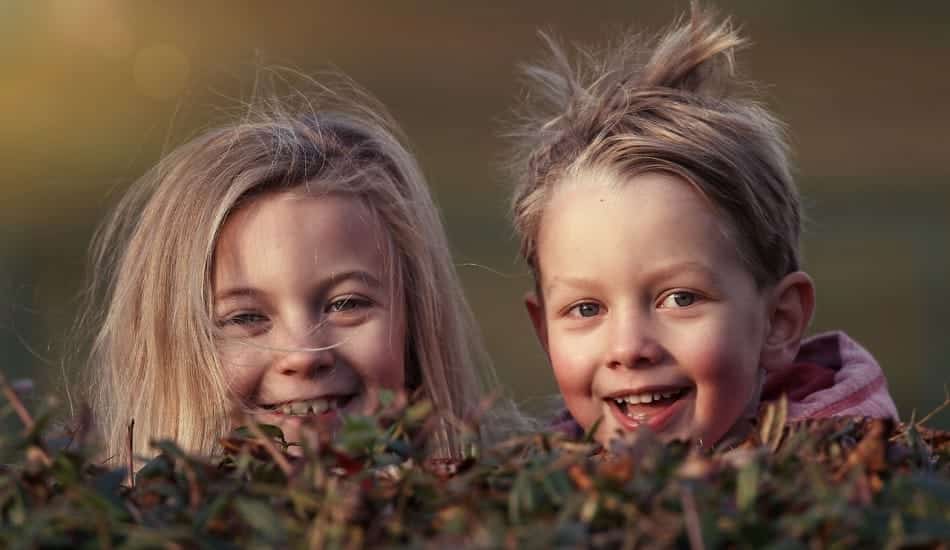 children 1879907 1280 950x550 1 image