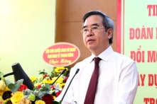 Sai phạm hàng loạt gây hậu quả nghiêm trọng, ông Nguyễn Văn Bình bị cảnh cáo