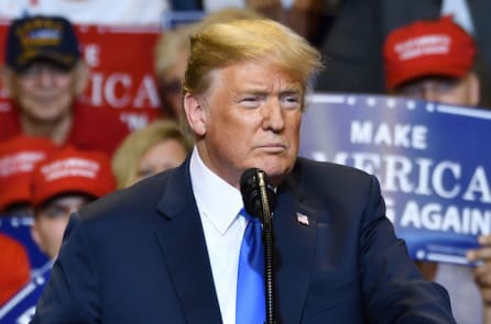 Dữ liệu: Các cuộc trò chuyện nhắc đến ông Donald Trump trên mạng xã hội đã giảm 90%