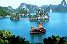 Việt Nam vay Nhật Bản hơn 2.500 tỷ đồng để xử lý nước thải vịnh Hạ Long