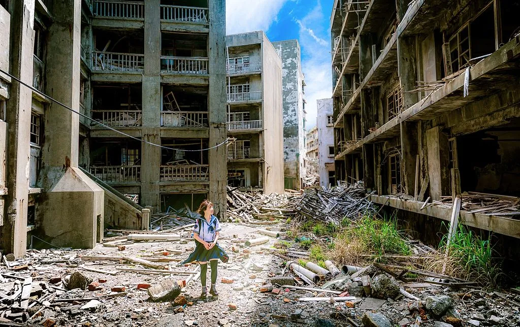 1024px Gunkanjima Island image