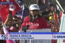 Bầu cử Mỹ 2020: Nhiều người Mỹ gốc Tây Ban Nha, gốc Á chuyển sang bầu cho TT Trump