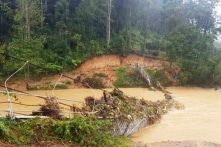 Vụ 2 nữ du khách bị lũ cuốn ở Lâm Đồng: Tìm thấy một thi thể