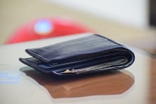 Người đàn ông tìm lại được chiếc ví bị mất sau 54 năm
