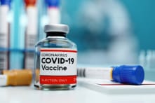 Vắc-xin của Sinopharm niêm yết không lâu, 2 quản lý cấp cao đột nhiên từ chức
