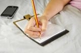 Viết nhật ký có thể thay đổi não bộ và 4 cách thực hiện