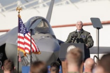 PTT Pence tự hào chính quyền Trump không phát động cuộc chiến tranh mới nào