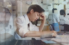 Quản lý thời 4.0, nỗi thống khổ của lao động Trung Quốc
