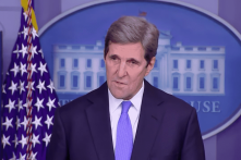 Nhiều người yêu cầu cựu Ngoại trưởng Kerry từ chức và nên bị điều tra