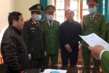 Bán rừng phòng hộ, trưởng và phó ban quản lý ở Nghệ An bị bắt, bị khởi tố