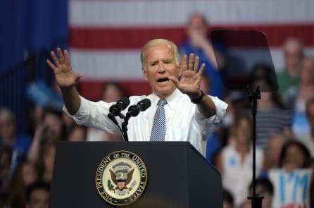 Ông Biden bị chỉ trích: Phá thai không phải chăm sóc sức khỏe mà là giết người