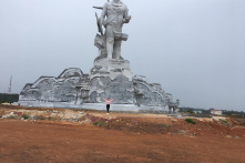 Kinh phí eo hẹp, nhiều sai phạm, Đắk Nông vẫn quyết làm tượng đài hơn 167 tỷ đồng