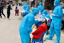 Hà Nội: Bệnh nhân tái dương tính virus Vũ Hán sau 4 ngày xuất viện