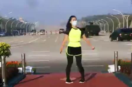 Cô gái nhảy aerobic tình cờ quay được cảnh quân đội Myanmar đảo chính