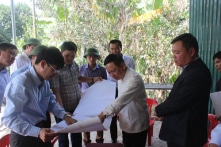 Hòa Bình cho xây sân golf trên hàng trăm ha đất rừng
