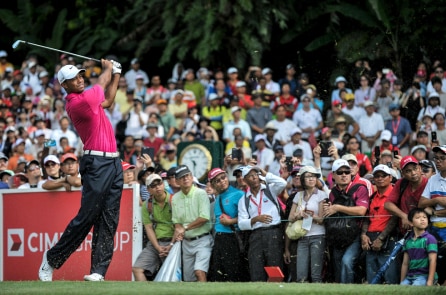 Tiger Woods bị tai nạn xe hơi phải nhập viện, ông Trump gửi lời động viên
