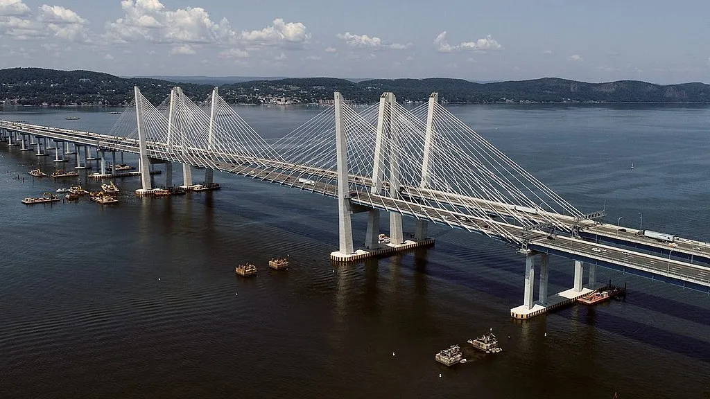 1024px Mario Cuomo Bridge Overhead