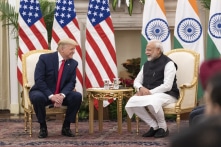 Ông Trump áp thêm 25% thuế lên Ấn Độ, nâng tổng mức thuế lên 50%