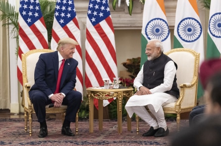 Tổng thống Trump nói Ấn Độ đồng ý sắp tới sẽ ngừng mua dầu từ Nga