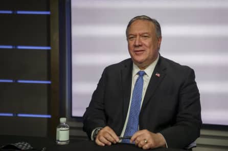 Cựu Ngoại trưởng Pompeo chỉ trích cách truyền thông đưa tin về nguồn gốc COVID