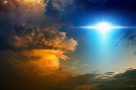 Ngôi sao bóng bầu dục Mỹ gần như chắc chắn 100% nhìn thấy UFO