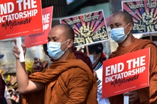 Myanmar: 217 người chết, nhóm các nhà sư lên tiếng; Bà Suu Kyi bị buộc thêm tội nhận hối lộ