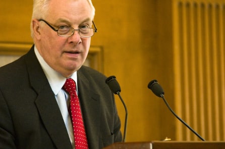 Chris Patten: Lòng tham của phương Tây khiến chính quyền Tập Cận Bình thuận buồm xuôi gió