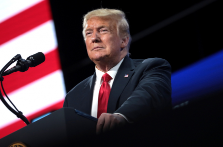 YouTube xóa video của CPAC nhắc đến vụ kiện của ông Donald Trump