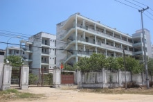 Khánh Hòa: Ký túc xá 77 tỷ đồng bị bỏ hoang 8 năm