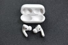 Nikkei: Apple đẩy mạnh kế hoạch chuỗi cung ứng thoát phụ thuộc Trung Quốc