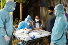 Ông cụ 83 tuổi đi khám vì sốt kèm viêm màng não, mới biết nhiễm nCoV