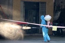 Lo ngại trở thành ổ dịch như Bắc Ninh, Hòa Bình giãn cách thành phố trong tỉnh