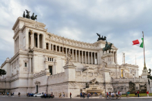 Quốc hội Ý lên án tội ác của ĐCSTQ đối với người Duy Ngô Nhĩ