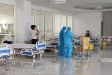 Bộ Y tế Việt Nam khẩn cấp yêu cầu cách ly tập trung dài hơn 14 ngày