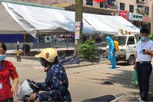 Tối 11/5, Việt Nam thêm 27 ca nhiễm COVID-19 trong cộng đồng