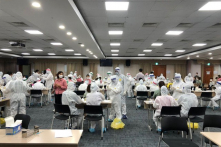 Trưa 27/5: Thêm 53 ca mắc COVID-19 trong nước, Bắc Giang và Bắc Ninh có 51 ca