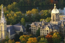 Ông Biden không dự lễ tốt nghiệp của Đại học Notre Dame, phá vỡ truyền thống 20 năm 