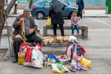 Tại sao Iran từng giàu hàng đầu thế giới nhưng ngày nay lại nghèo khó?