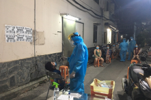 Tối 17/6: Thêm 136 ca COVID-19, TP.HCM và Bắc Giang có 124 ca