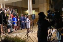 Hạ viện Texas: Các dân biểu Dân chủ bỏ ra ngoài để chặn dự luật bầu cử